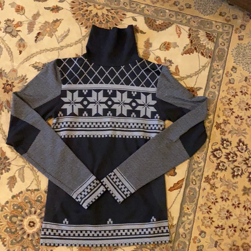 Long sleeved Sports Tee